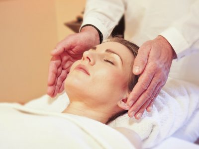 Realizando Reiki